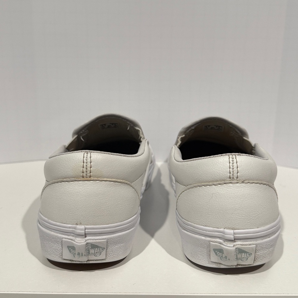 Vans white leather slip on shoes - Picture 6 of 9